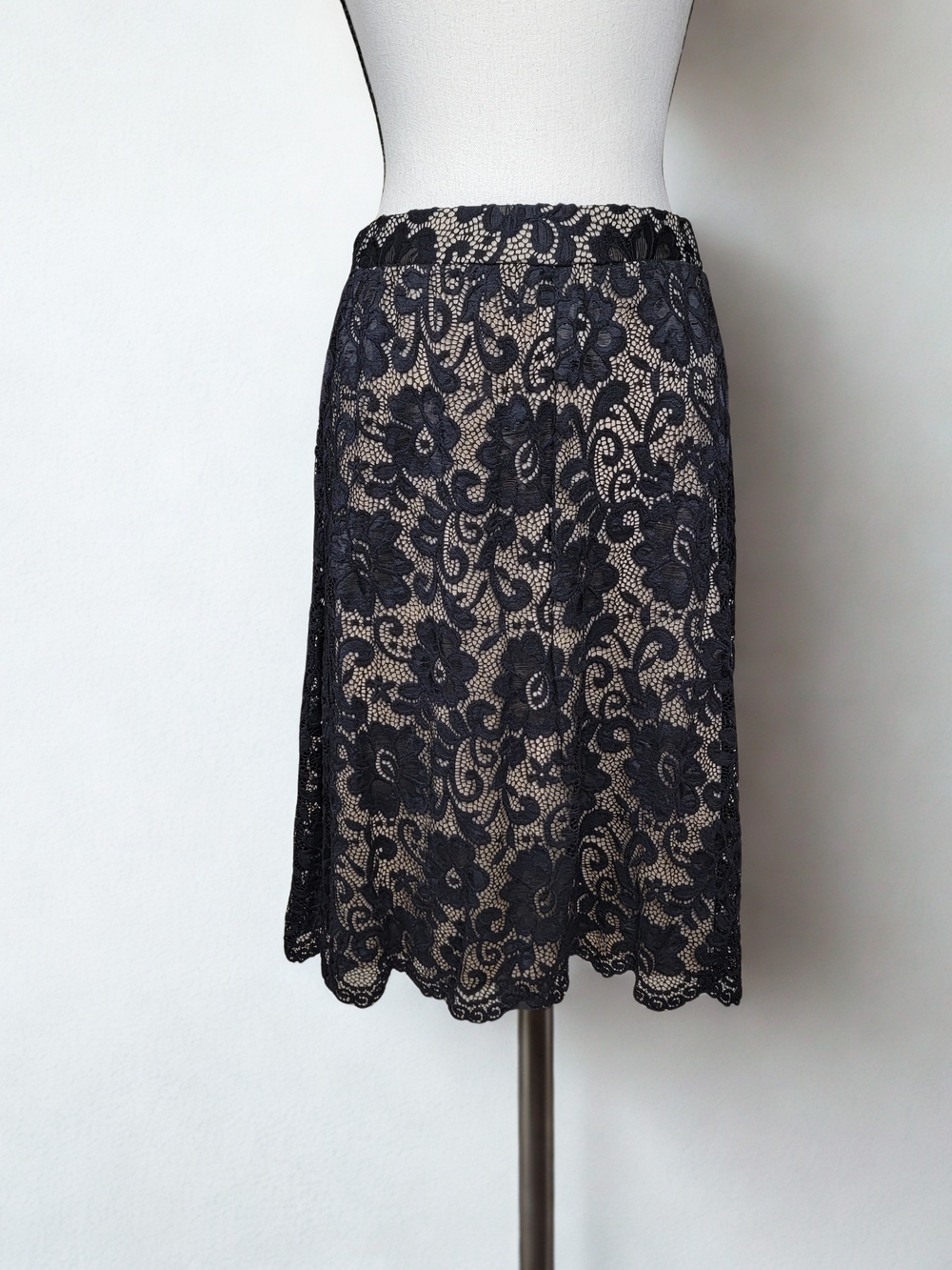 Olivia Blu Black Nude Lace Overlay Lined Mini Skirt Size Medium Date Work Party